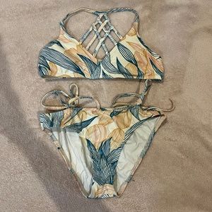 Roxy girl's bikini